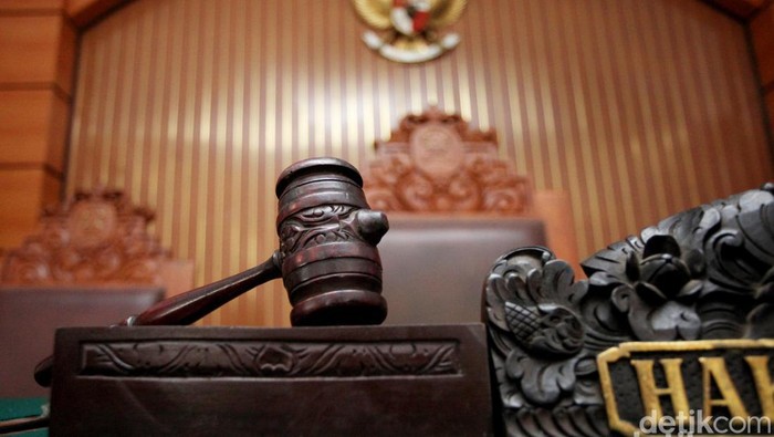 Hakim Pengadilan Tinggi Makassar Dipecat Setelah Terbukti Terima Suap Rp 1 Miliar